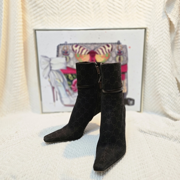 ✅️ SOLD ✅️ Authentic Vintage Gucci x Tom Ford Brown Boots (Orig. Ret $1350) - Picture 6 of 11